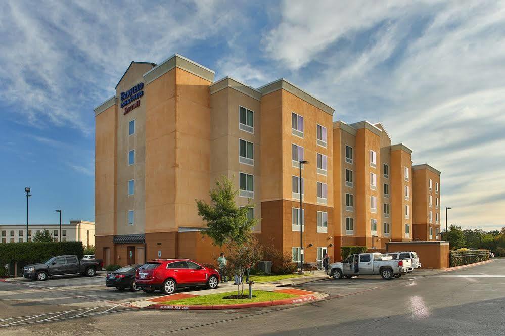 Fairfield Inn And Suites By Marriott San Antonio Northeast / Schertz / Rafb Exterior foto